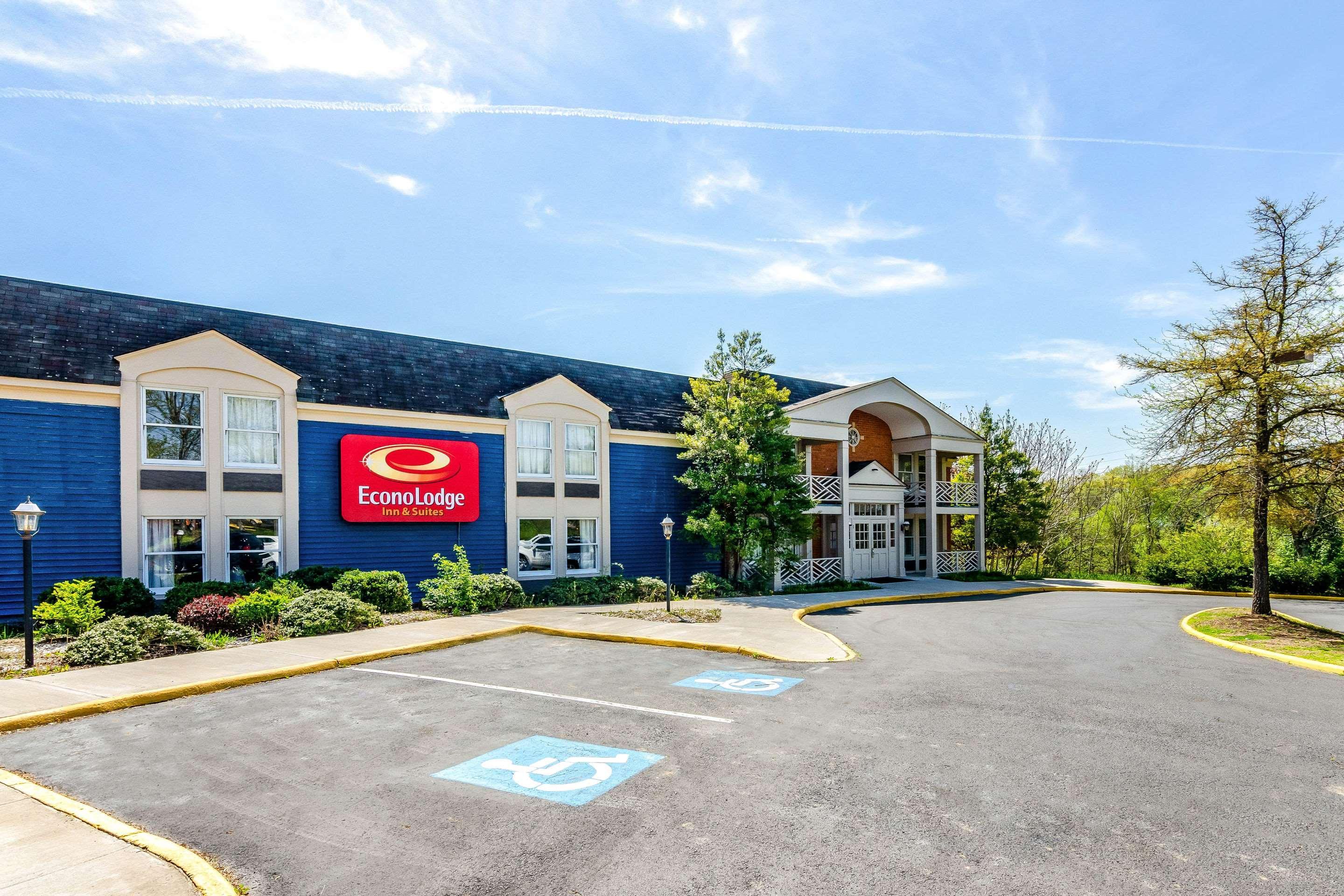 Econo Lodge Inn & Suites Radford-Blacksburg Area المظهر الخارجي الصورة